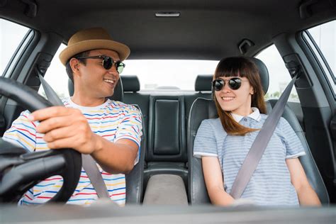 車 の 中 で イチャイチャ|ドライブデートで車内キス！イチャイチャするタイミングと仕方 .